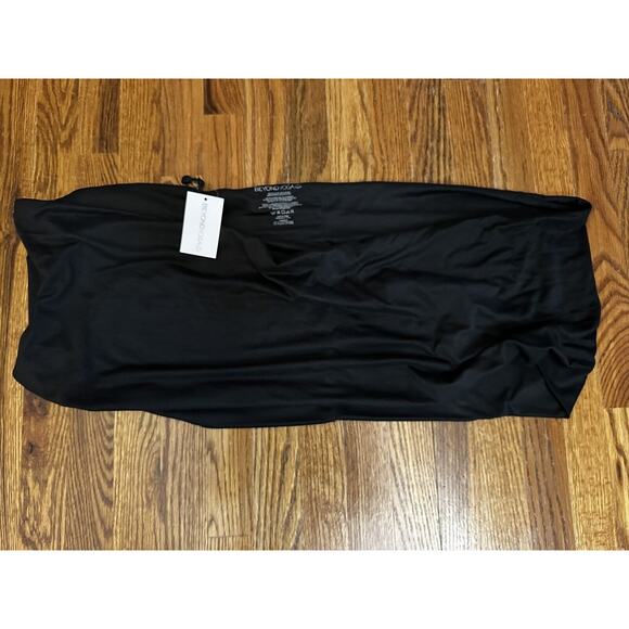 Beyond Yoga NWT Hidden Pocket Infinity Scarf Black One Size Stretchy Comfort - Picture 2 of 8